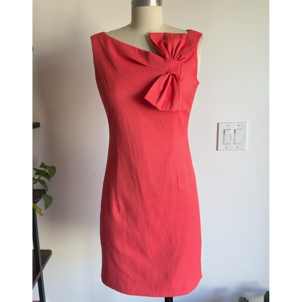 Sara Campbell Textured Sheath Mini Dress With Bow Detail-Coral Color-Size 2/Smll